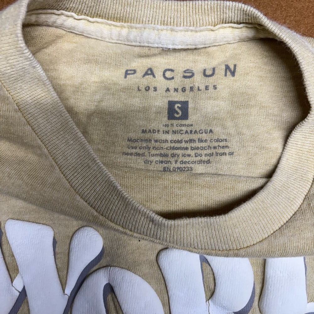 PacSun Beige Graphic Short Sleeve Tee